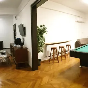  Apartment Old Town Bliss